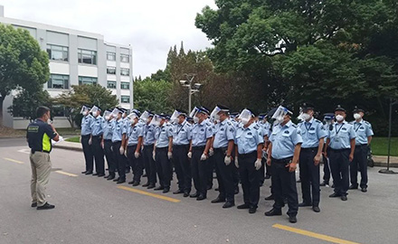 同心喜迎二十大 全力护航开学季