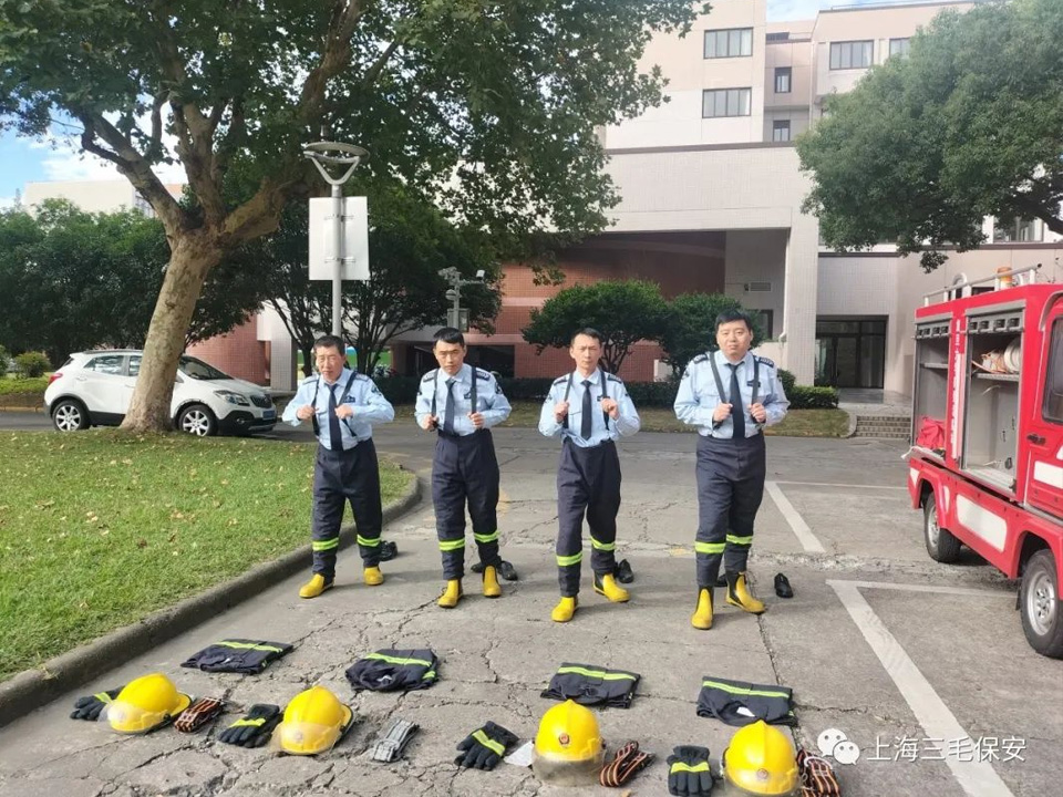 “安全在于行动 防患在于未‘燃’”三毛保安驻高校项目团队积极开展“119”消防安全教育系列活动