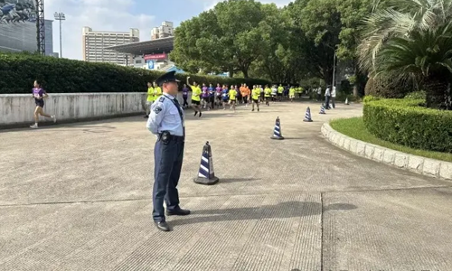 【开学健康跑 迈向新赛道】三毛保安顺利完成复旦大学健康跑暨第二届教工趣味体育嘉年华安全保障工作