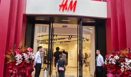 【时尚回归 安全先行】三毛保安助力H&M淮海路旗舰店闪耀重启